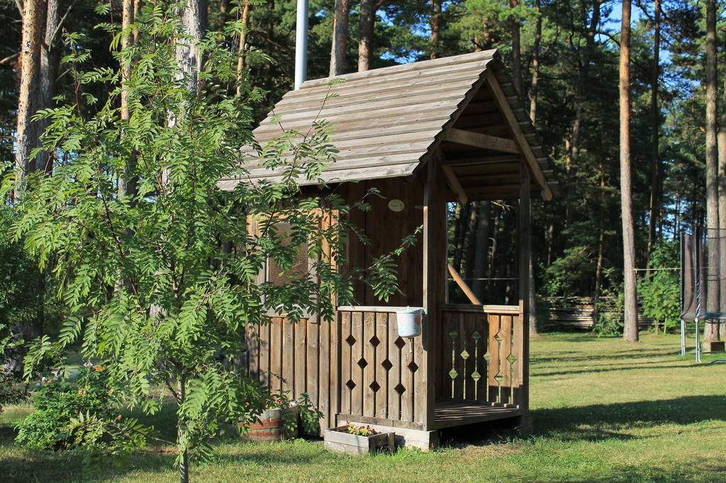 Maenni Summerhouse Kassari Szoba fotó