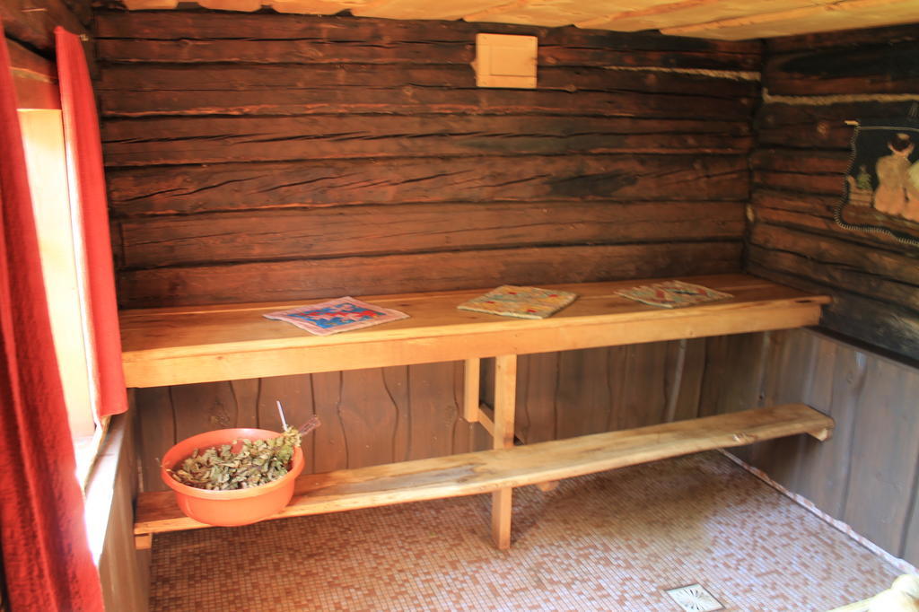 Maenni Summerhouse Kassari Szoba fotó
